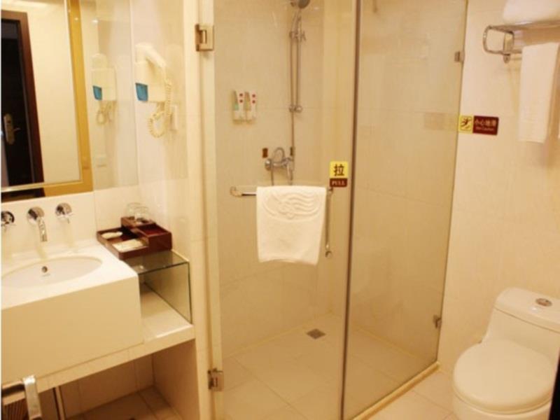 Vienna Grand Theater Branch Hotel Shenzhen Esterno foto